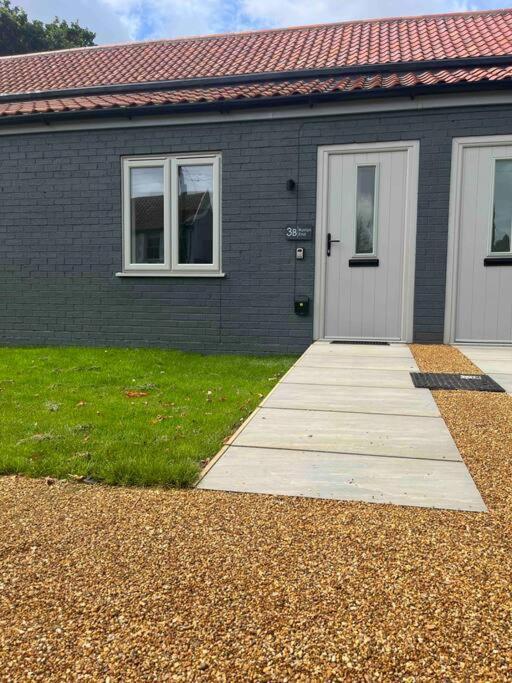 Апартаменты Entire Property In Downham Market, Serviced Accomodation Экстерьер фото